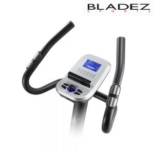 【BLADEZ】V6-PRO 小海豚立式健身車強化支架結構，承重高達 120kg